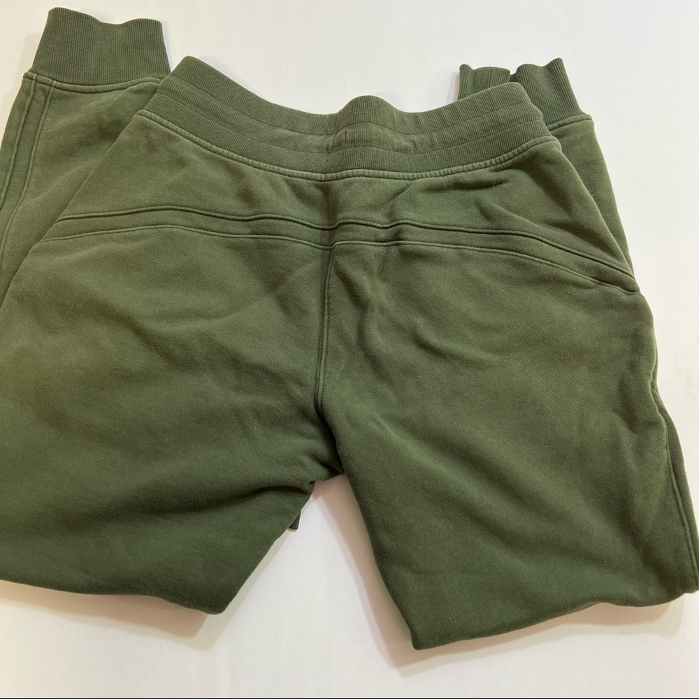 Lululemon joggers - Picture 3 of 5